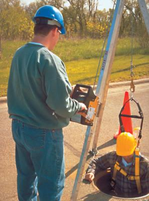 3M™ Salalift II & Tripod Rescue System, , 60 ft. Winch; 7 ft. Tripod; Bag, 8300030
